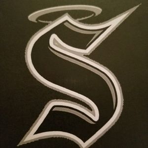 Meet your Posher, Michele